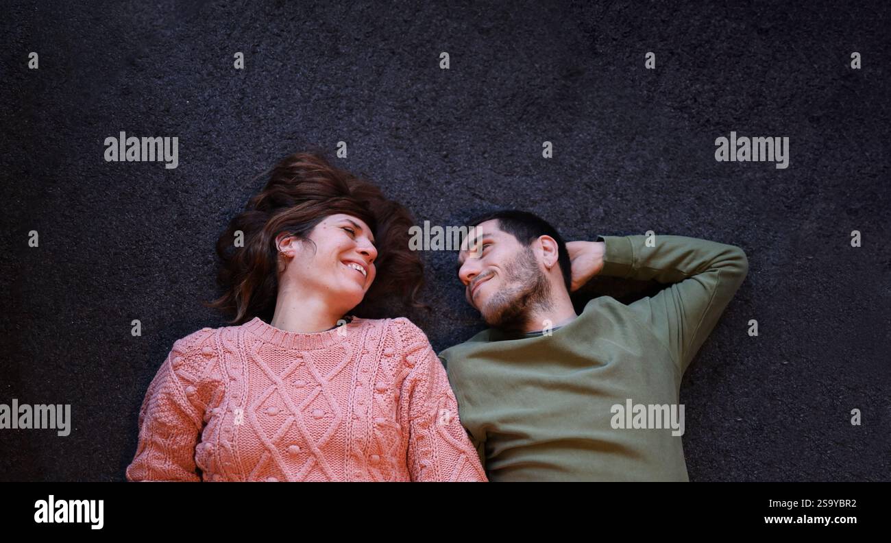 Ein Banner eines verliebten Paares Stockfoto