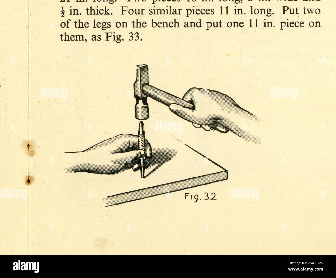 Vintage 1940's Taschenbuch, Inside Plate, Woodworking for Beginners von John Dumayne diese überarbeitete Ausgabe erschien 1946 Stockfoto