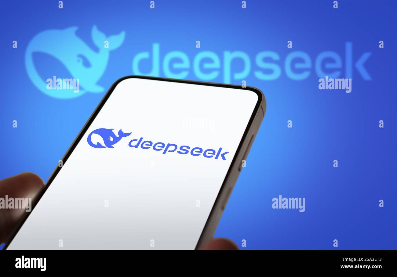 ChatGPT Rivale Deepseek aus China wird auf Mobilgeräten angezeigt Stockfoto