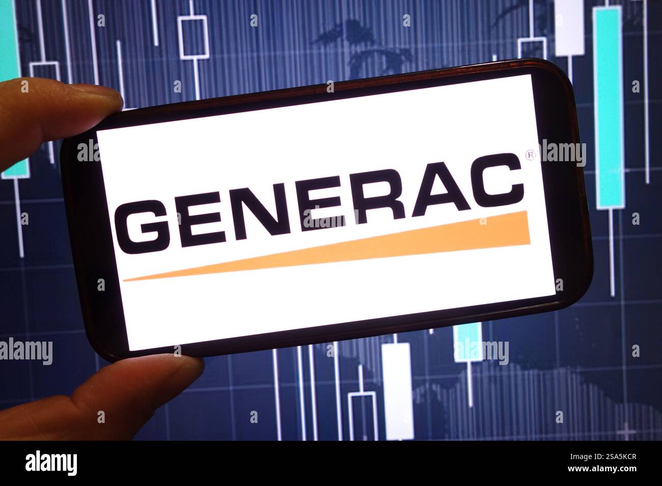Polen. Januar 2025. In dieser Abbildung wird das Logo des Unternehmens Generac Power Systems auf einem Smartphone-Bildschirm angezeigt. (Credit Image: © Piotr SWAT/SOPA Images via ZUMA Press Wire) NUR REDAKTIONELLE VERWENDUNG! Nicht für kommerzielle ZWECKE! Stockfoto