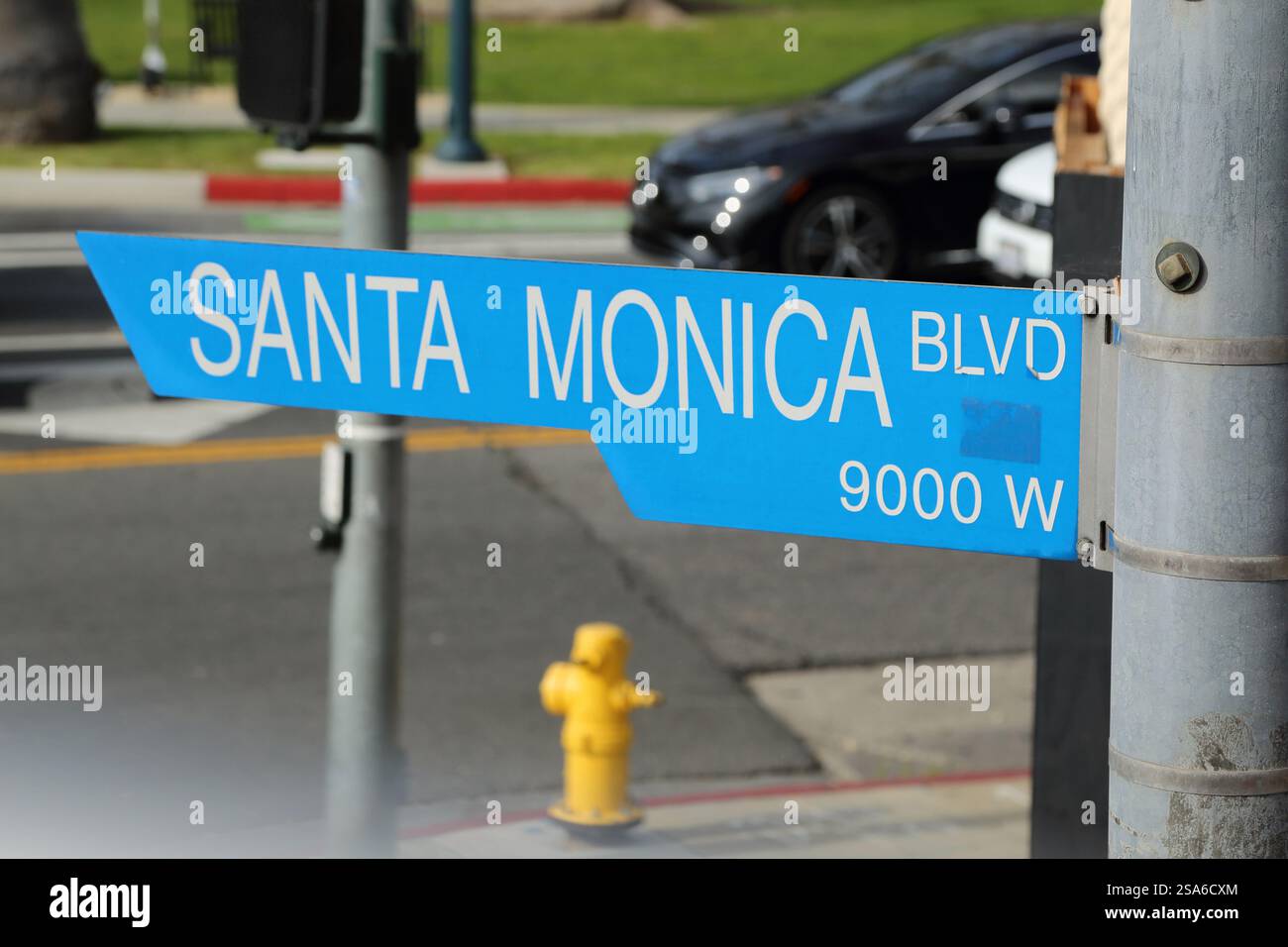 Straßenschild für den berühmten Santa Monica Boulevard, Beverly Hills, Los Angeles, USA Stockfoto