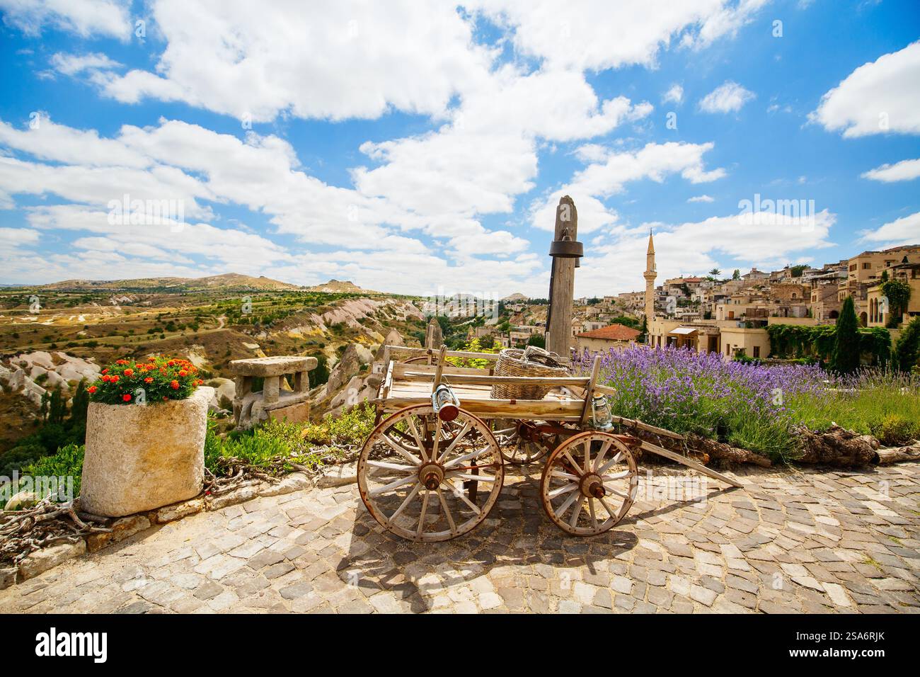 Fantastischer Blick auf die Stadt Uchisar in Kappadokien Türkei Stockfoto