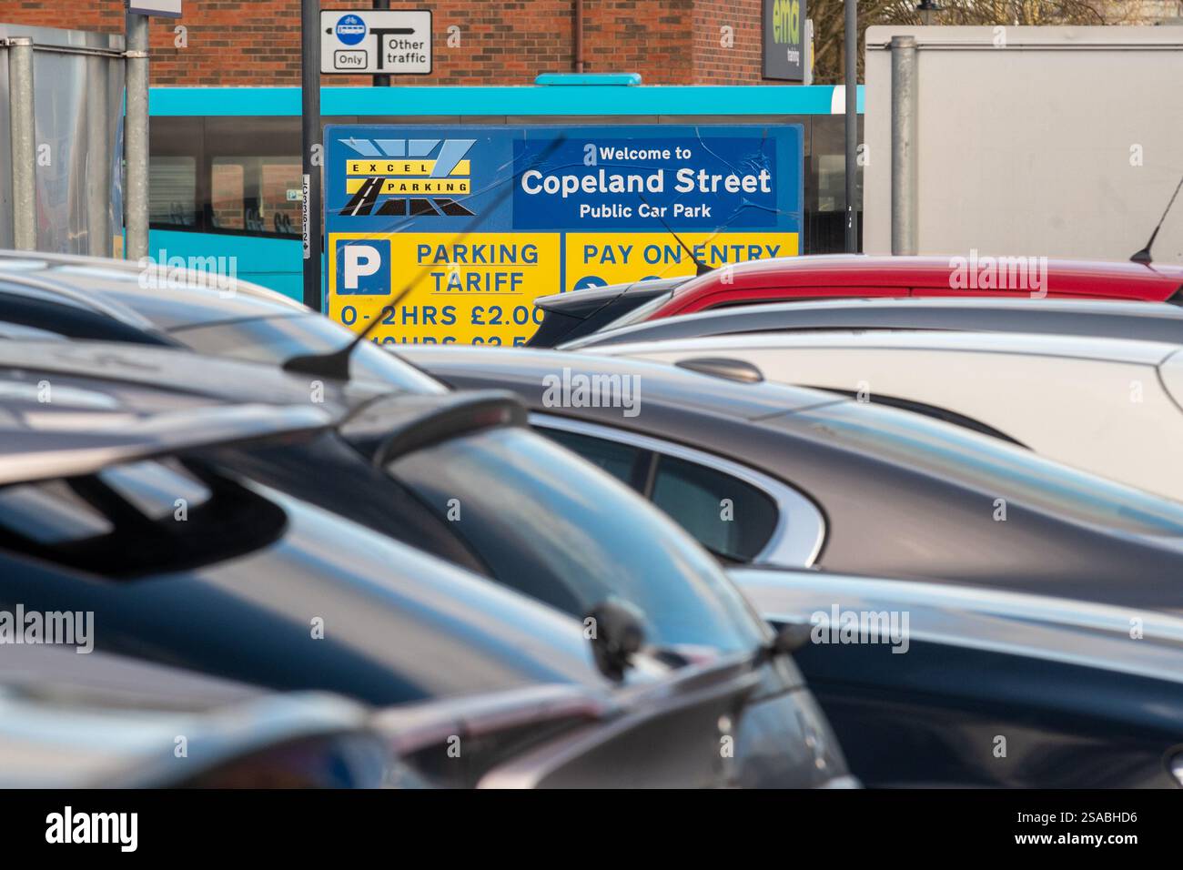 Der Parkplatz Copeland Street in Derby, England, ist berüchtigt, dass er für eine Frau, die länger als fünf Minuten brauchte, um die Parkgebühr zu bezahlen, 1906 £ in Rechnung stellte Stockfoto