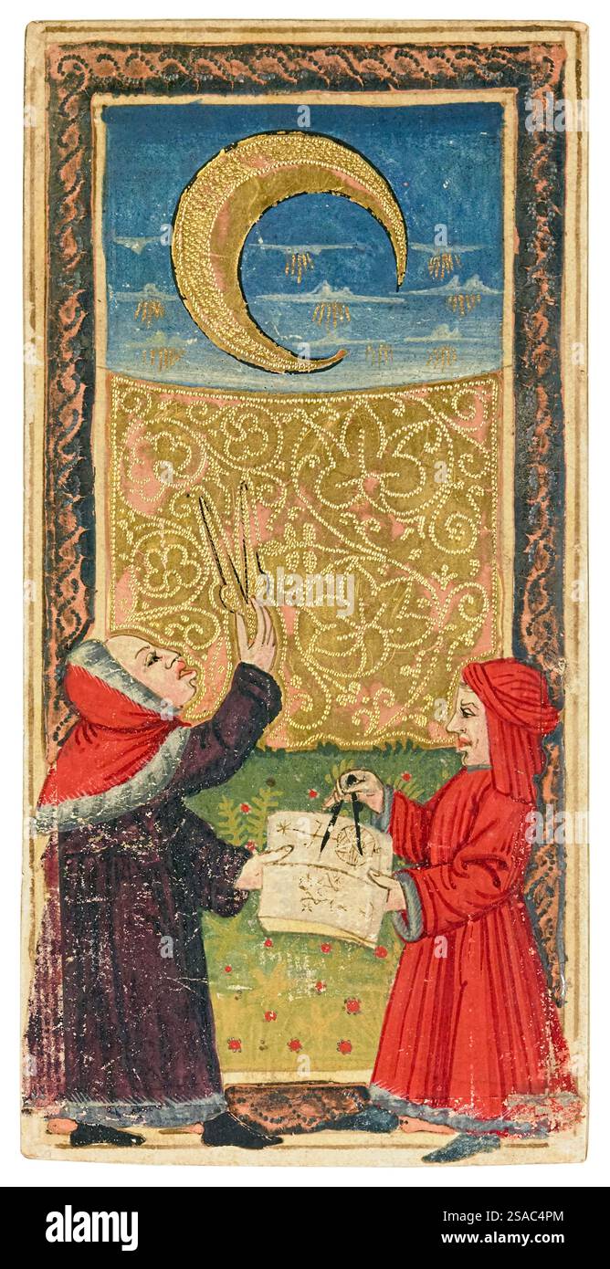 „La Lune“ (der Mond) Tarotkarte vom Charles VI Tarotdeck (um 1392-1470), die zwei Astronomen zeigt, die Karten unter einem goldenen Halbmond und Sternen in einem blauen Nachthimmel von einem der frühesten bekannten handgemalten Luxus-Tarotdecks studieren, die um 1470 in Florenz geschaffen wurden. Stockfoto