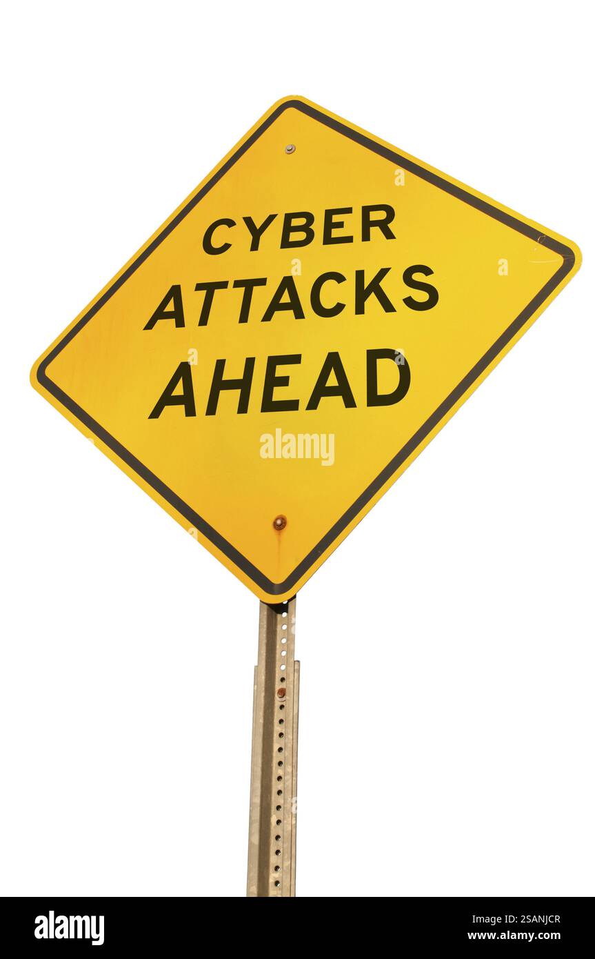 Achtung gelbes Warnschild mit amerikanischem Warnschild, das vor Cyberangriffen warnt Stockfoto