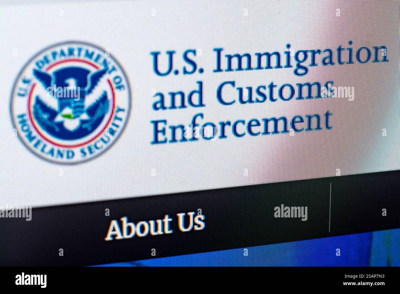 Zusammenfassung der US-Website für Einwanderung und Zolldurchsetzung mit wichtigen Dienstleistungen und Ressourcen Stockfoto