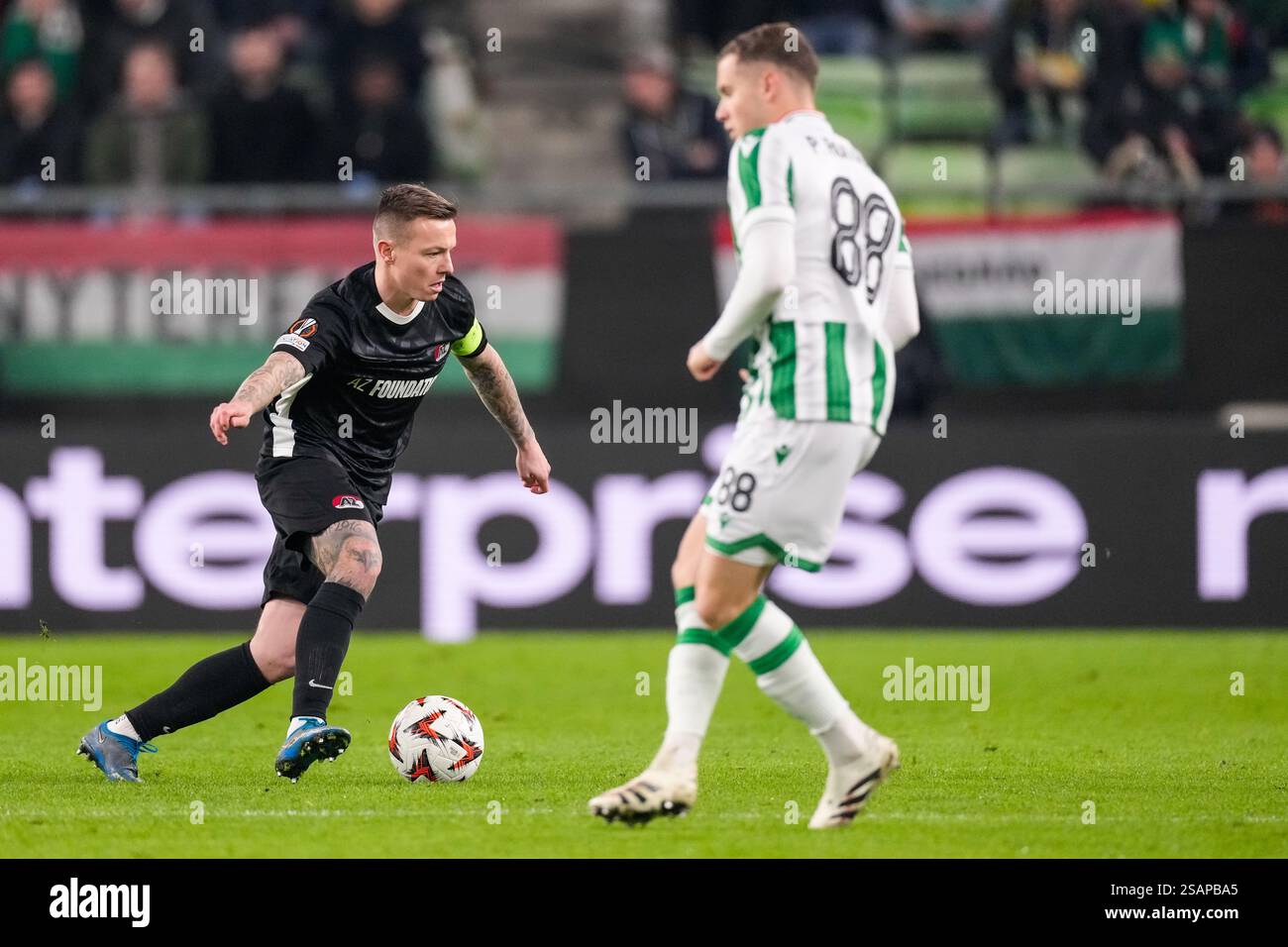 Budapest, Ungarn. 30. Januar 2025. BUDAPEST, UNGARN - JANUAR 30: Jordy Clasie von AZ während des Spiels der UEFA Europa League zwischen Ferencvaros und AZ Alkmaar im Ferencvaros Stadion am 30. Januar 2025 in Budapest. (Foto von Ed van de Pol/Orange Pictures) Credit: Orange Pics BV/Alamy Live News Stockfoto