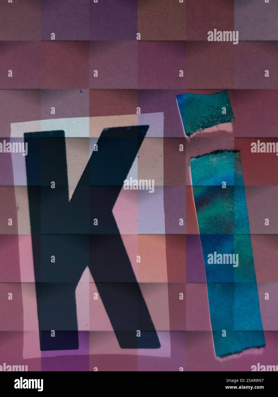 Ausgeschnittene Buchstaben „KI“ für den deutschen Ausdruck „Künstliche Intelligenz“ Stockfoto