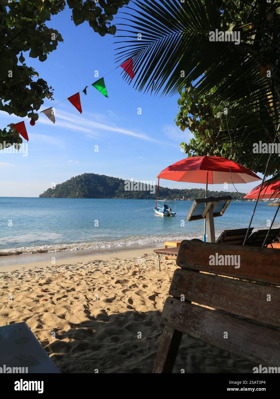 Blick vom Klong Kloi Beach, Koh Chang, Thailand. Stockfoto