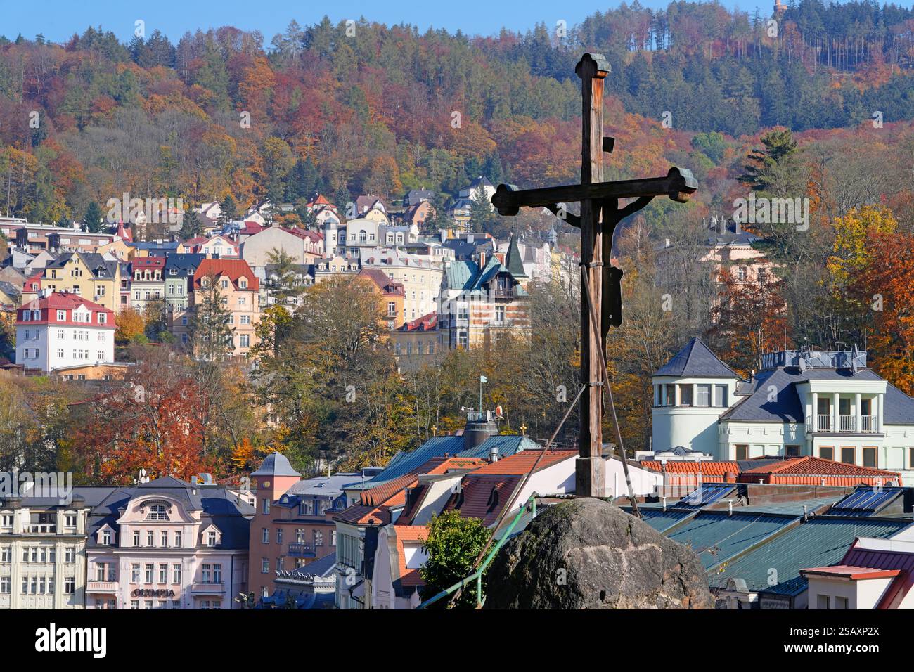 Keglewicz Cross, Keglewicz Cross, Keglewich Cross genannt, Tschierl Rock, Karlsbad, Tschechische Republik Stockfoto