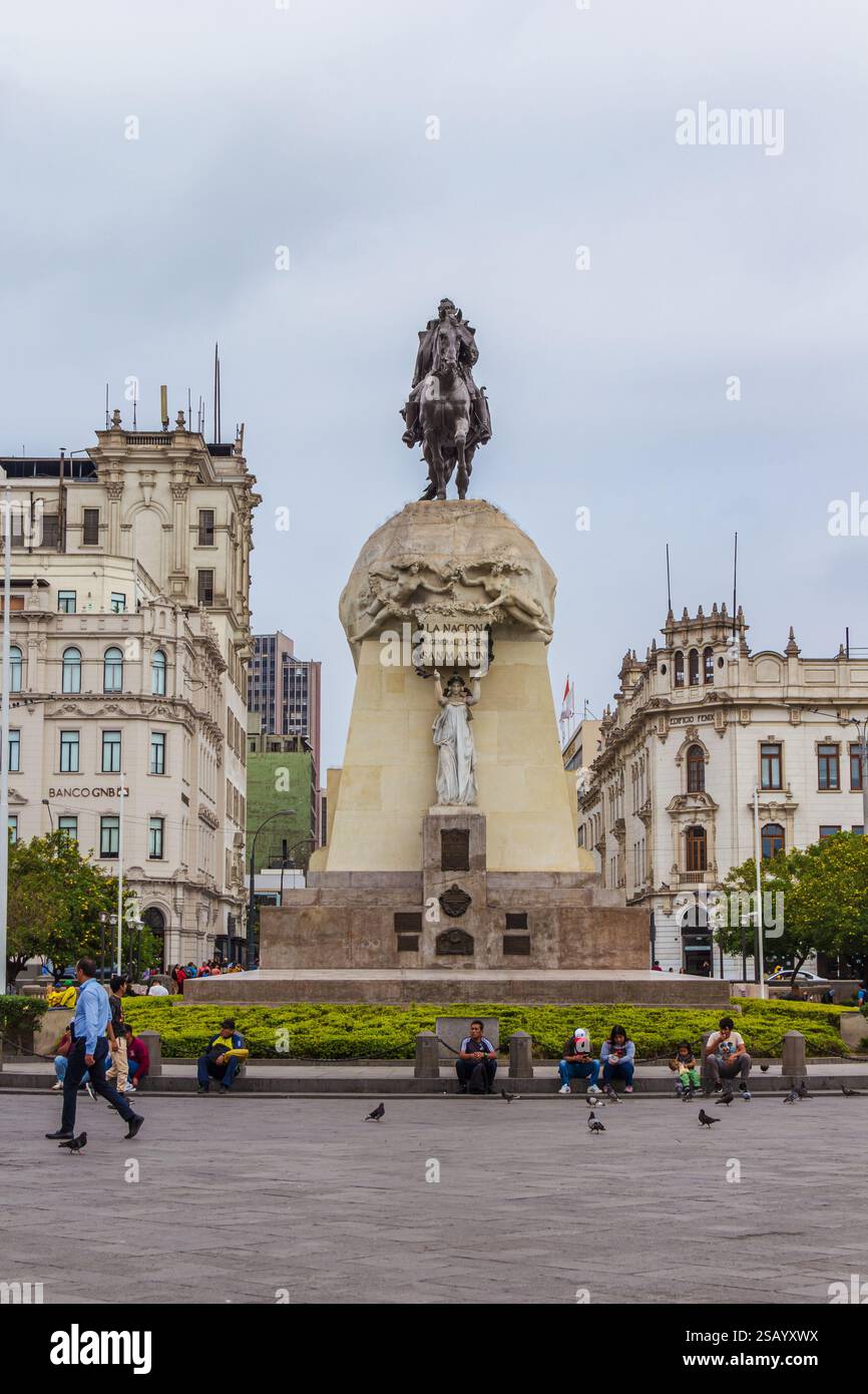 Statue des San Martin Platzes - Lima, Peru Stockfoto