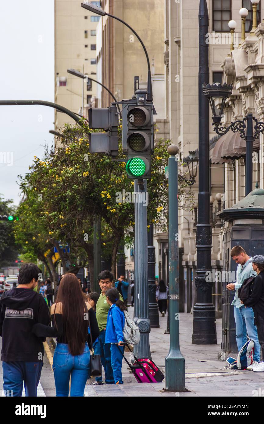 Ampel am San Martin Square - Lima, Peru Stockfoto