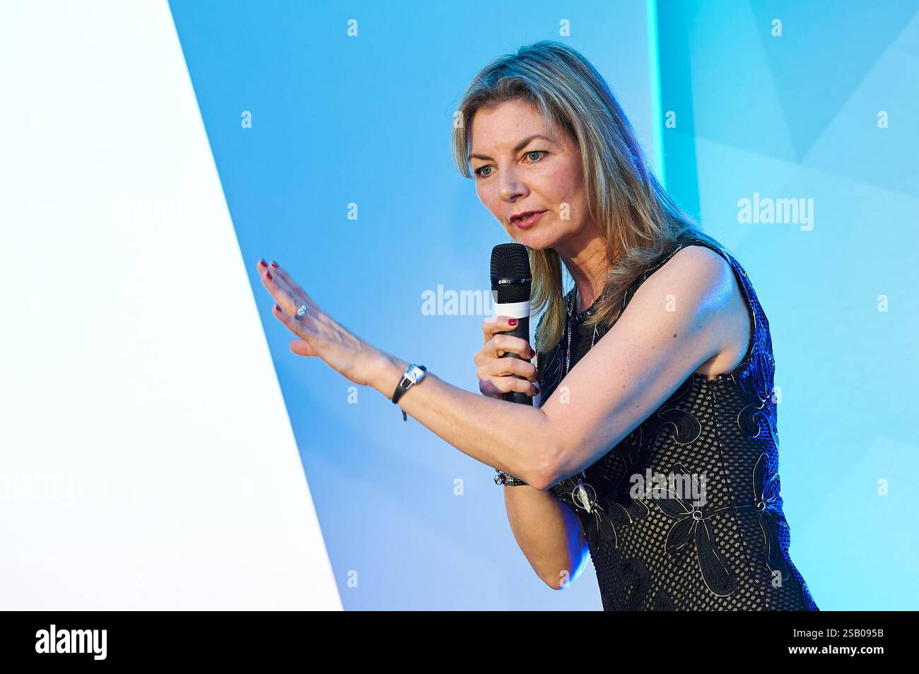 Der Komiker Jo Caulfield veranstaltete im November 2017 eine Veranstaltung Stockfoto