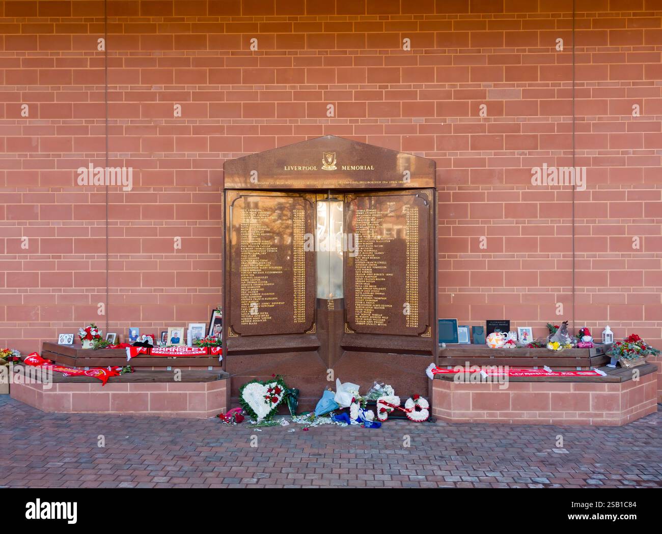 Die Gedenkstätte für die Hillsboro-Opfer in Anfield in Liverpool, Großbritannien Stockfoto
