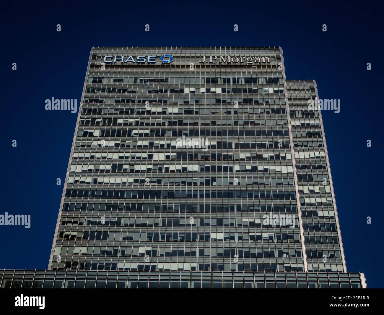JPMorgan Chase 25 Bank Street Canary Wharf. JP Morgan Tower London – europäischer Hauptsitz der Investmentbank JPMorgan Chase. J.P. Morgan EMEA-Hauptsitz. Stockfoto