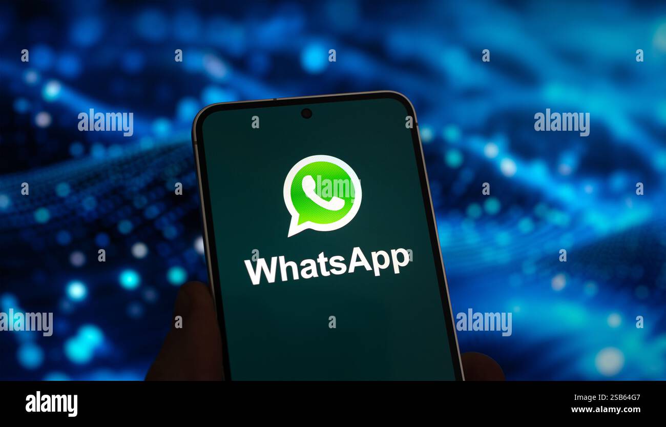WhatsApp Messanger wird auf Mobilgerät angezeigt Stockfoto