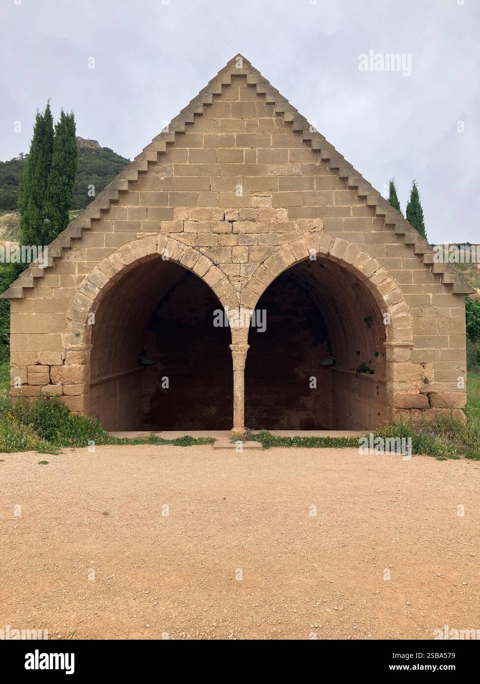 Fuente de los Moros ist ein historischer Steinbrunnen in Navarrete, La Rioja, Spanien. Sie stammt aus dem 12. Oder 13. Jahrhundert Stockfoto