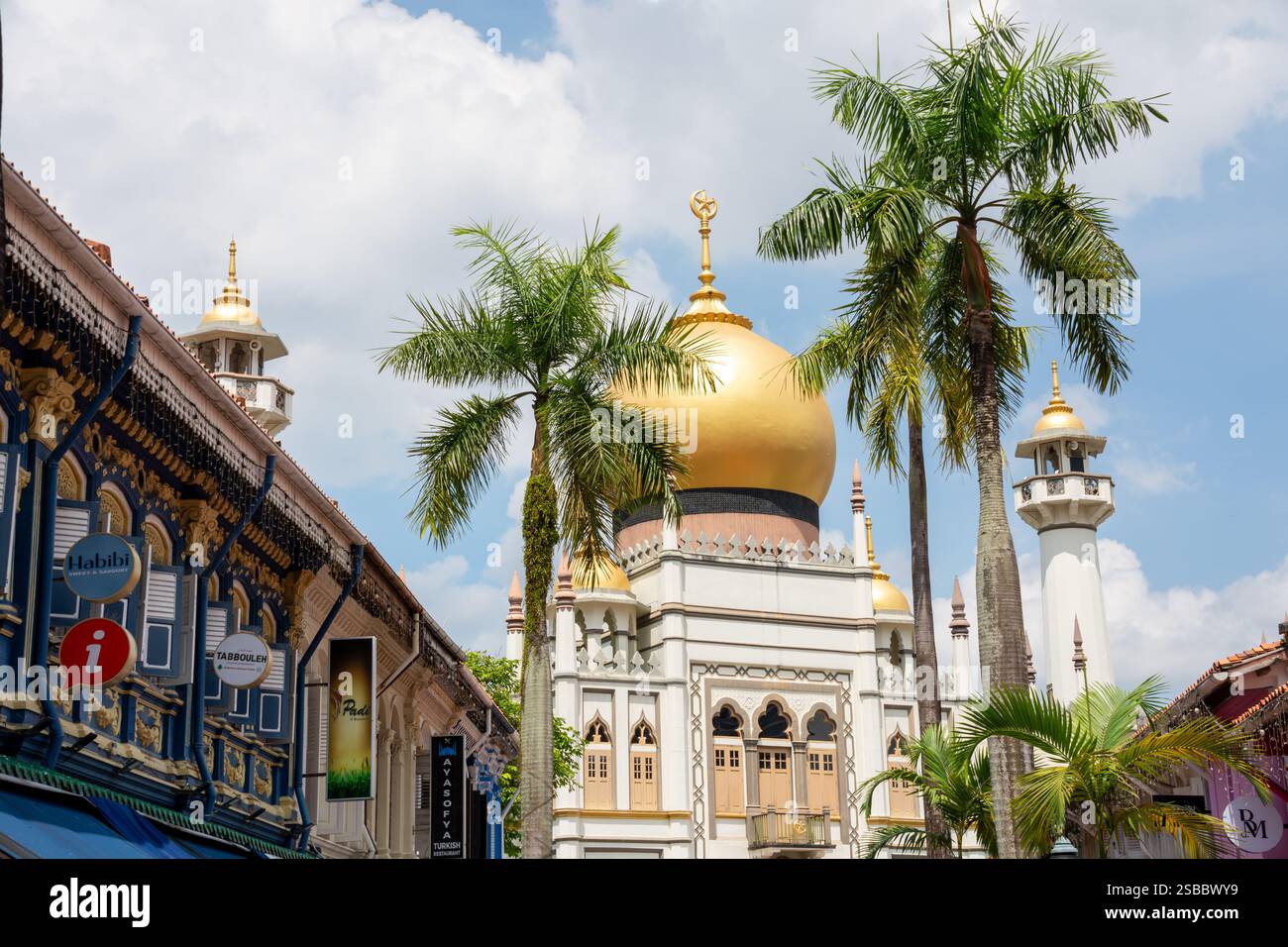 Singapur, Singapur - 15. November 2023: Sultanmoschee im arabischen Viertel Stockfoto
