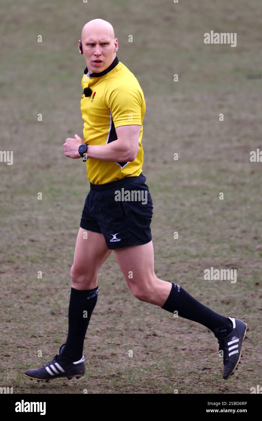 Exeter, Devon, Großbritannien. Februar 2025. PWR Professional Damen Rugby Exeter Chiefs vs Harlequins im Sandy Park, Exeter, Devon. Im Bild: Match-Schiedsrichter A. Thomas Alex Thomas. Hinweis: Nidpor/Alamy Live News Stockfoto