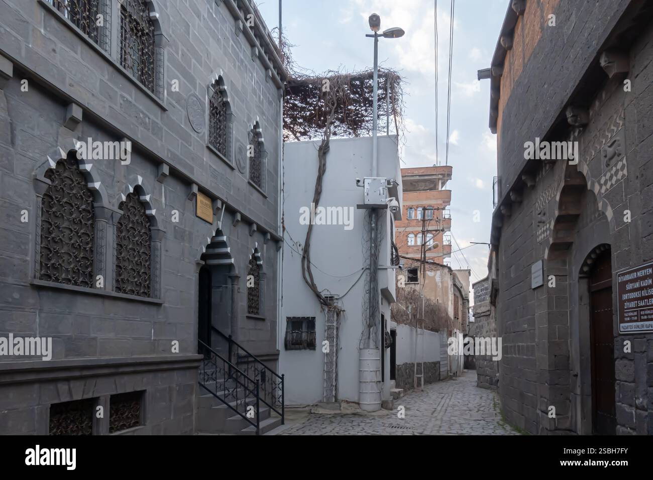 Historische Kirchen von Diyarbakır außerhalb der Türkei Stockfoto