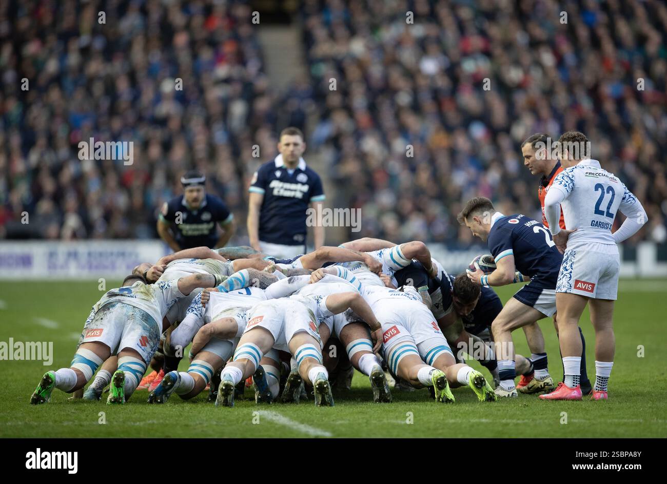 Edinburgh, Schottland, Vereinigtes Königreich, 1. Februar 2025 - Schottland hat sich an der Schwelle beteiligt. Schottland gegen Italien in Murrayfield, Edinburgh.- Credit: T Stockfoto