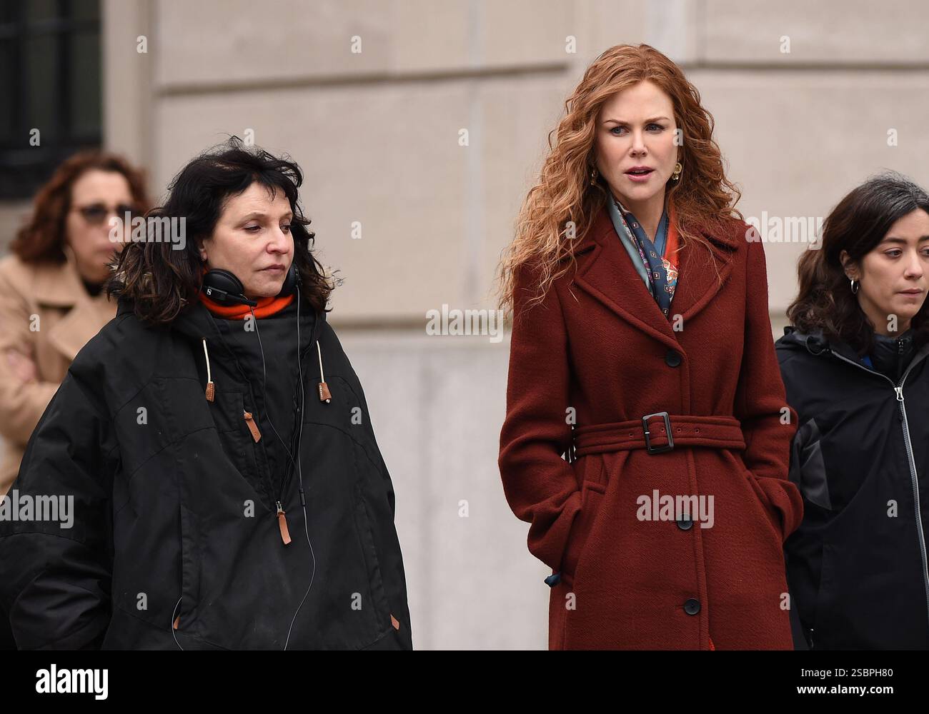 28 Years Later, Sandra Bullock & Nicole Kidman Reunite in 'Applied Magic