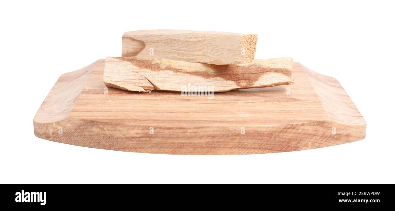 Zwei palo santo-Sticks auf weißem Hintergrund Stockfoto
