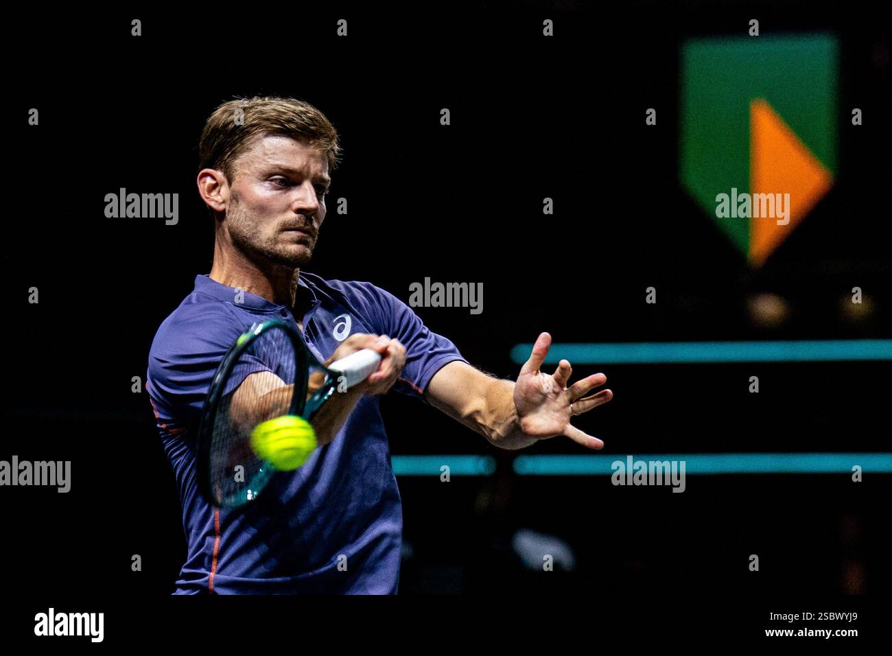 Rotterdam, Niederlande. Februar 2025. ROTTERDAM, NIEDERLANDE - 4. FEBRUAR: David Goffin aus Belgien spielt bei den ABN AMRO Open am 2. Tag der ABN AMRO Open im Rotterdam Ahoy am 4. Februar 2025 in Rotterdam, Niederlande, eine Vorhand in seinem Spiel der Männer-Singles gegen Alex de Minaur aus Australien. (Foto: Rene Nijhuis/MB Media) Credit: MB Media Solutions/Alamy Live News Stockfoto