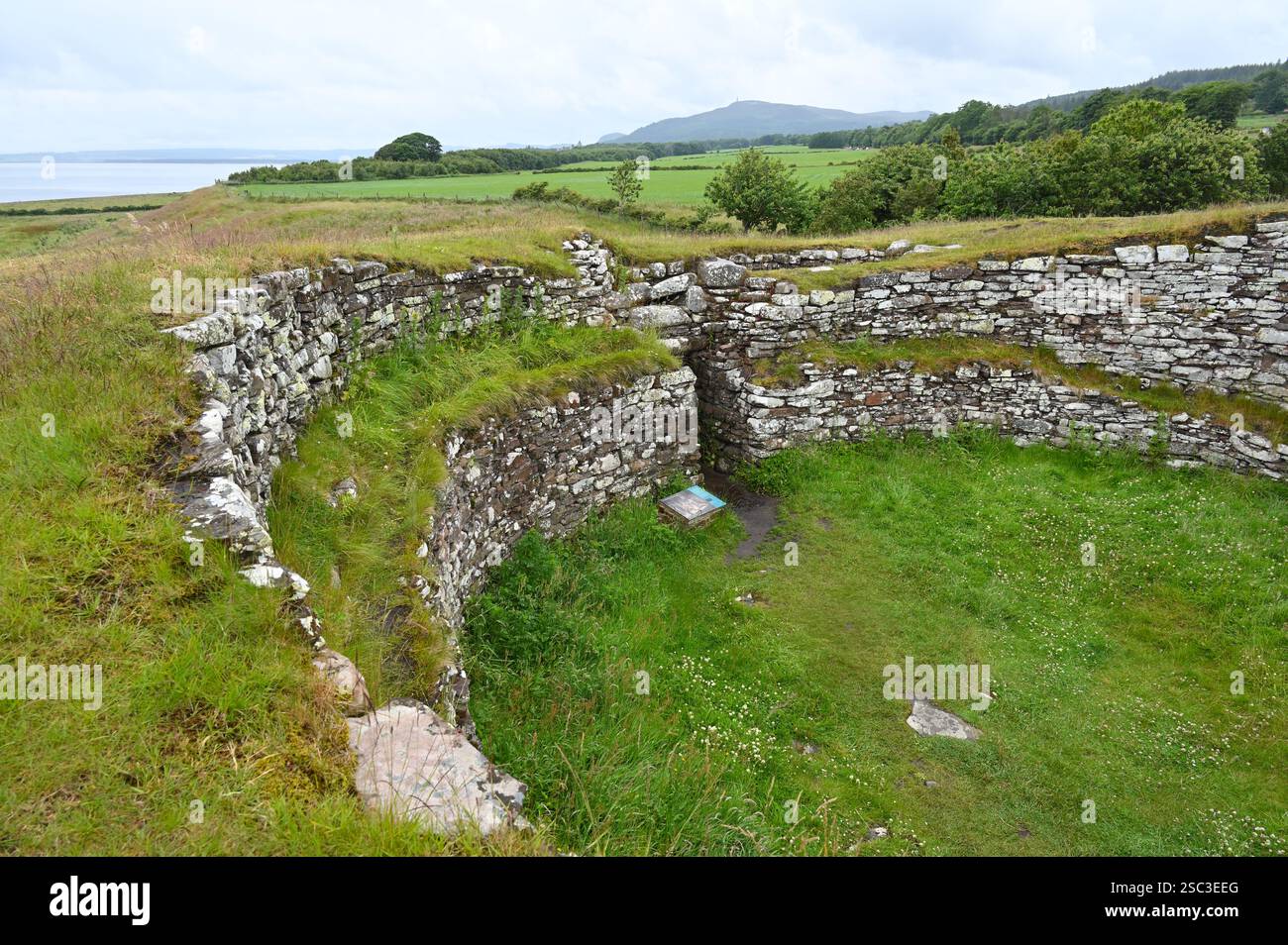 Carn Liath Broch, Historic Environment Scotland Property Scottish Highlands July Càrn Liath Stockfoto