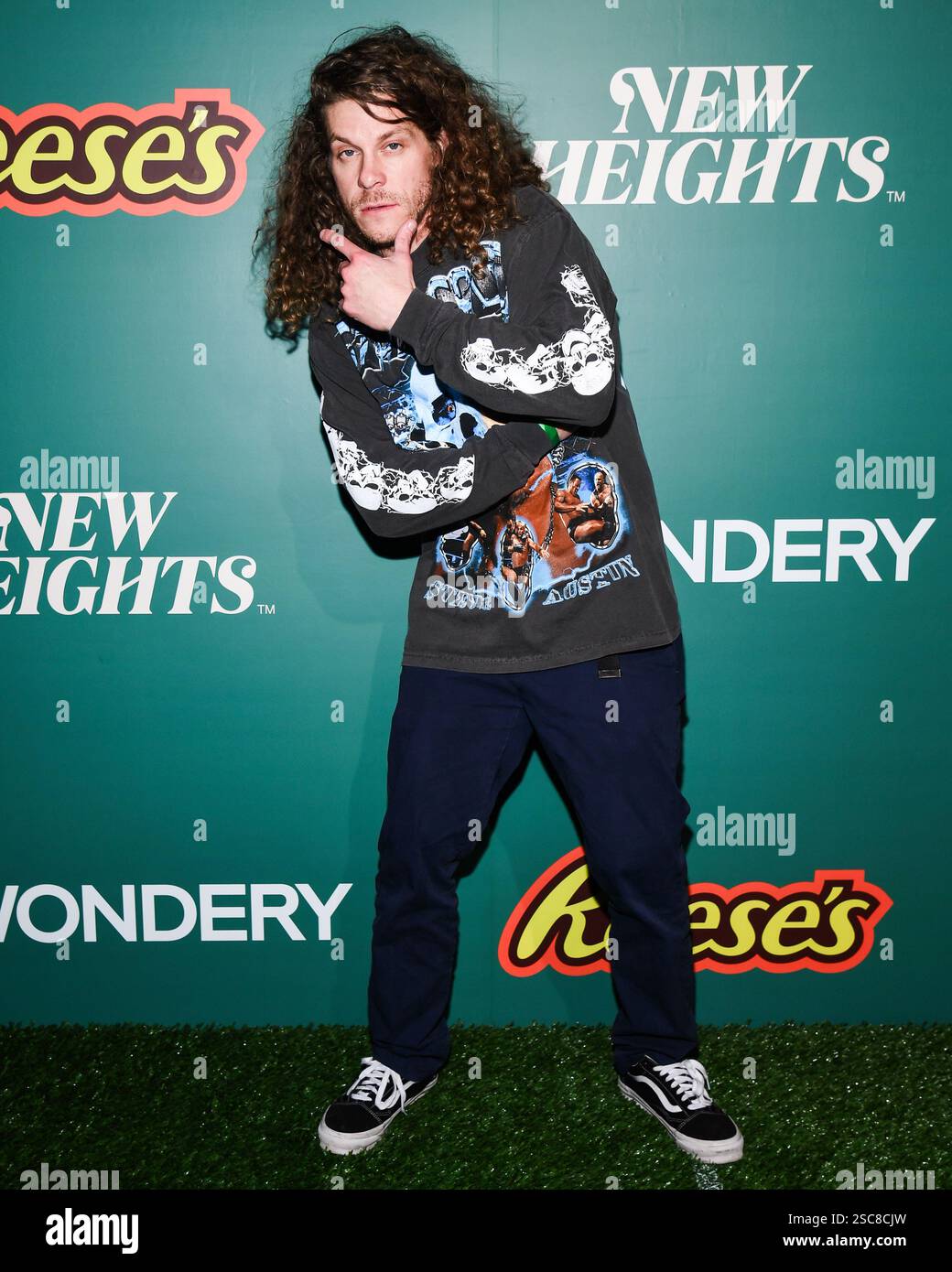 New Orleans, Usa. Februar 2025. Blake Anderson läuft auf dem roten Teppich auf der New Heights House Party in der Dauphine Street vor dem Super Bowl LIX in New Orleans, Louisiana am 5. Februar 2025. (Foto: Anthony Behar/SIPA USA) Credit: SIPA USA/Alamy Live News Stockfoto