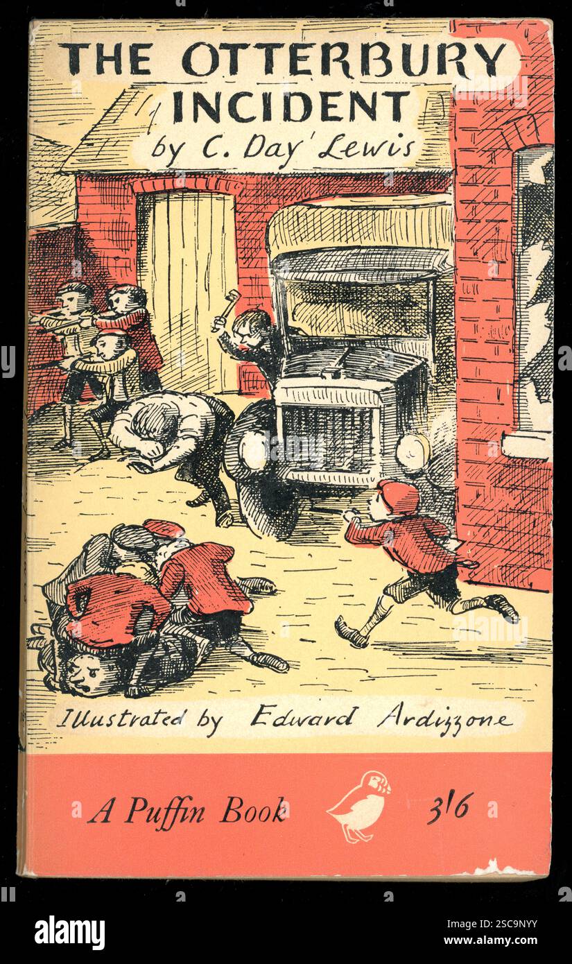 Das Titelblatt des 1960er Jahre alten Taschenbuchs „The Otterbury Incident“ von C. Day Lewis (Cecil Day Lewis), illustriert von Edward Ardizzone, veröffentlicht 1965. Stockfoto