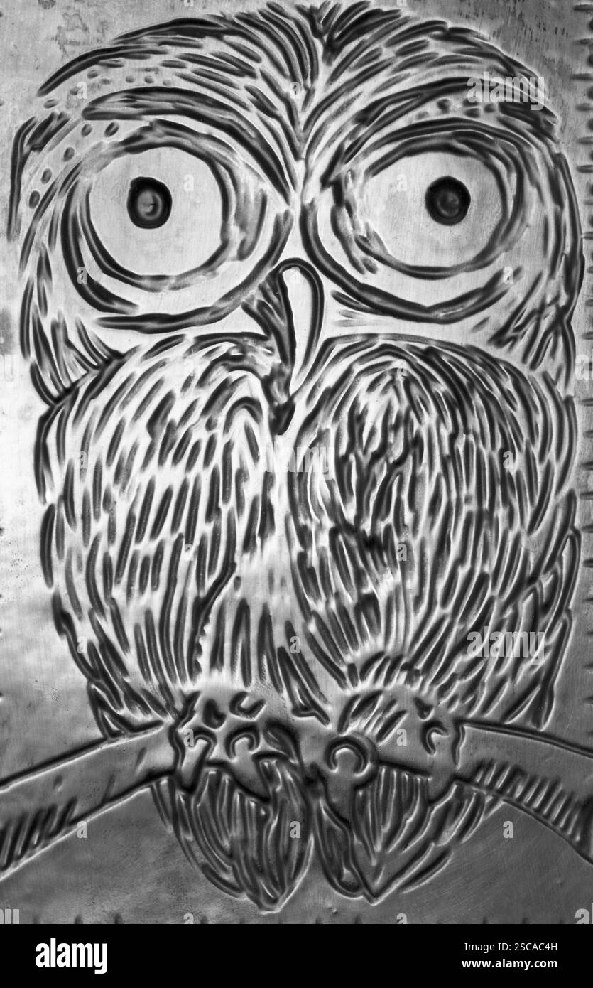 Eule in Kupfer - Blatt (Hertel/Ruppin). Stockfoto