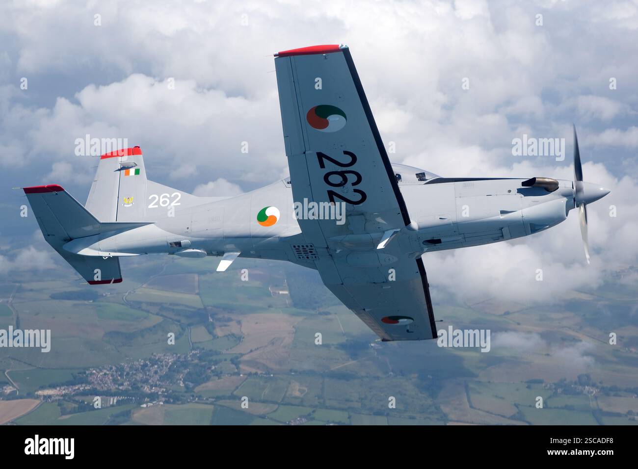 Irisches Luftkorps Pilatus PC-9 im Flug Stockfoto
