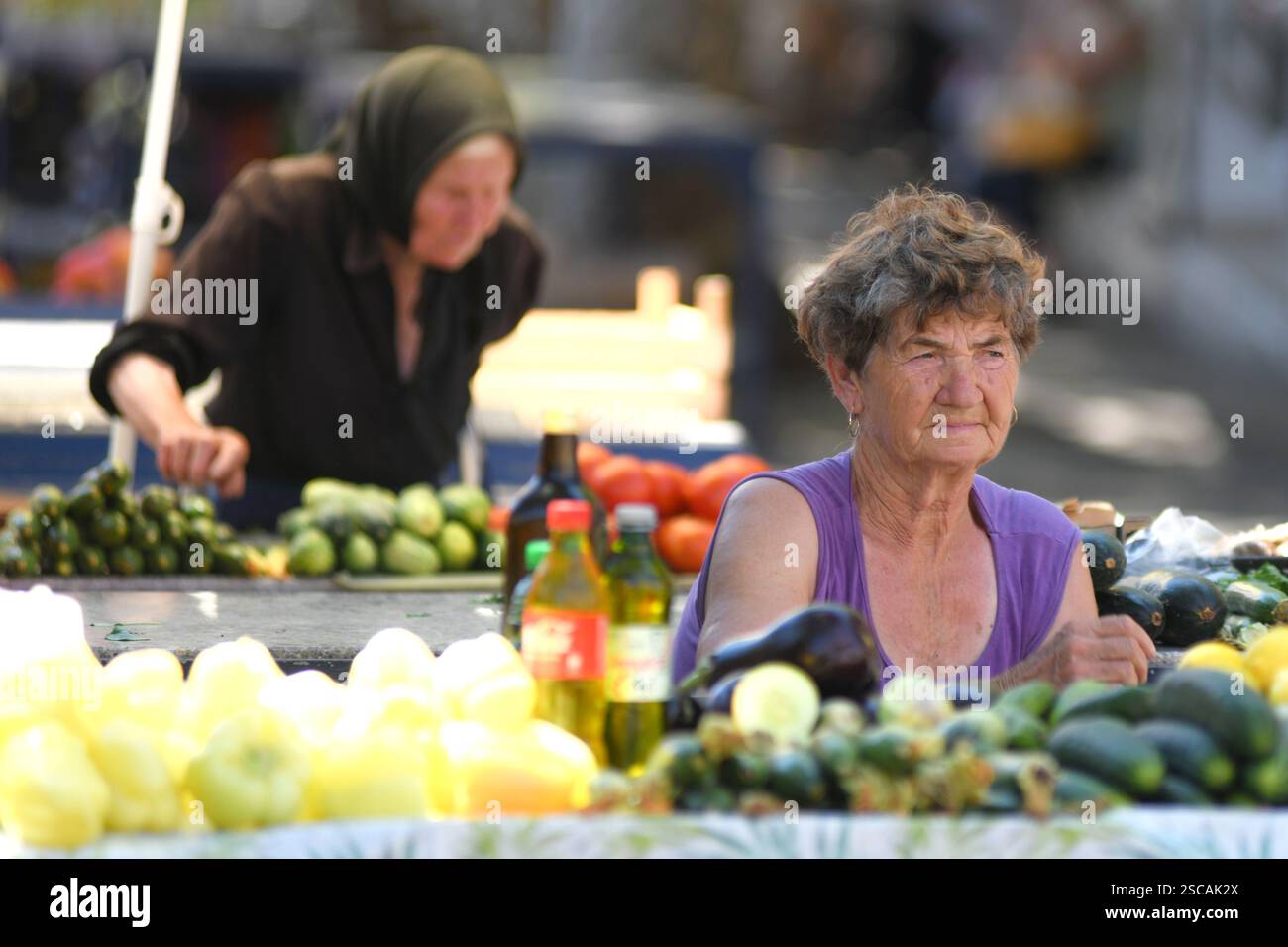 Altstadt von Split: Pazar (zentraler grüner Markt) alte Frauenhändler. Kroatien Stockfoto