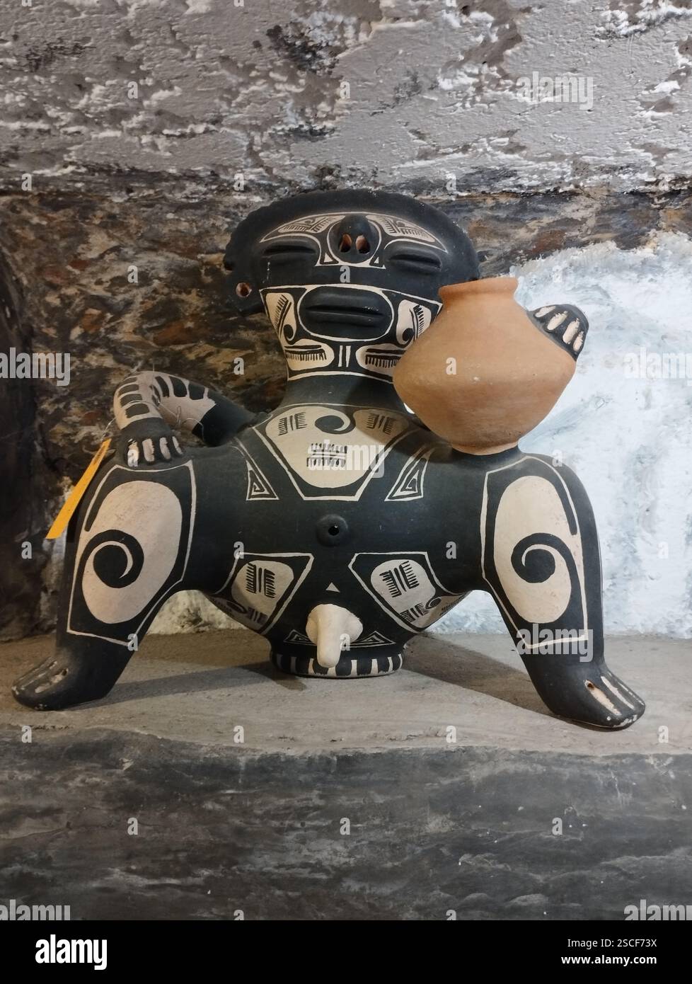 März 2023. Caracas, Venezuela. Hannsi House - Kunsthandwerk in Hatillo. Verkauf von Kulturgütern aller Art. Handgefertigte Stücke venezolanischer ethn Stockfoto