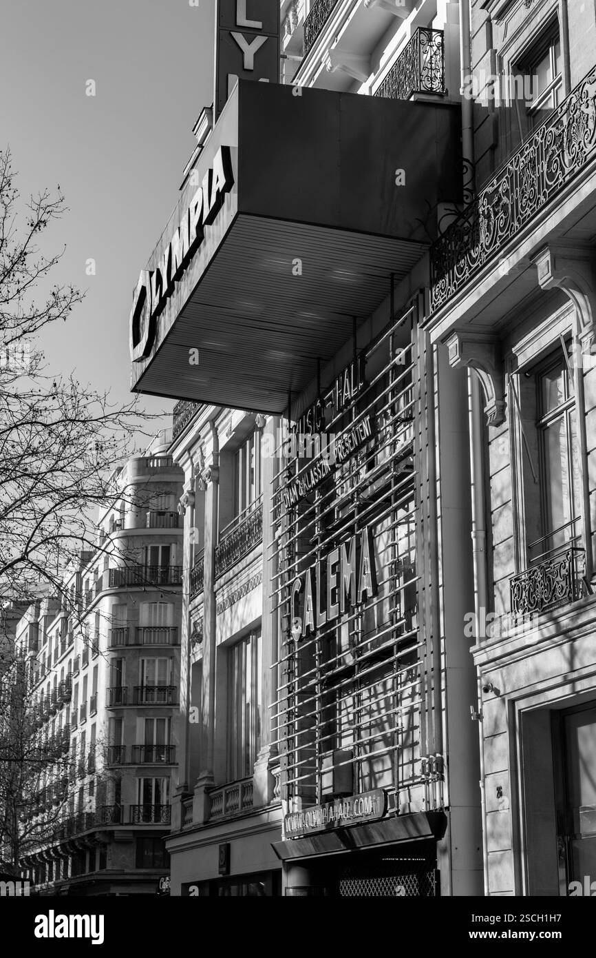 Paris, Frankreich - 24. Januar 2022: Das Olympia ist eine Konzerthalle im 9. Arrondissement von Paris. Stockfoto