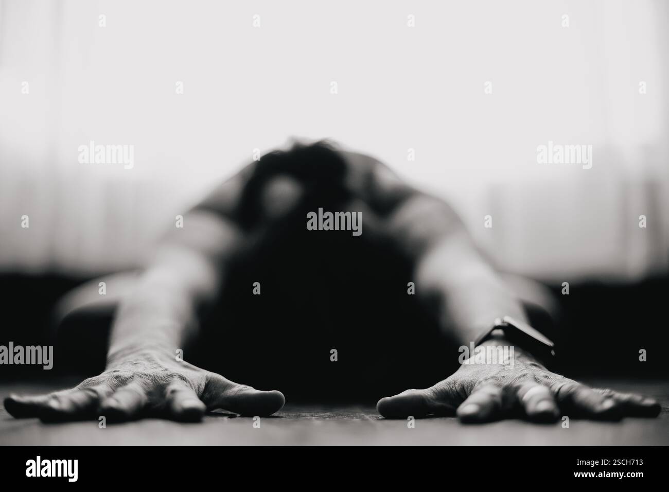 Eine Frau in Kinderstellung Stockfoto