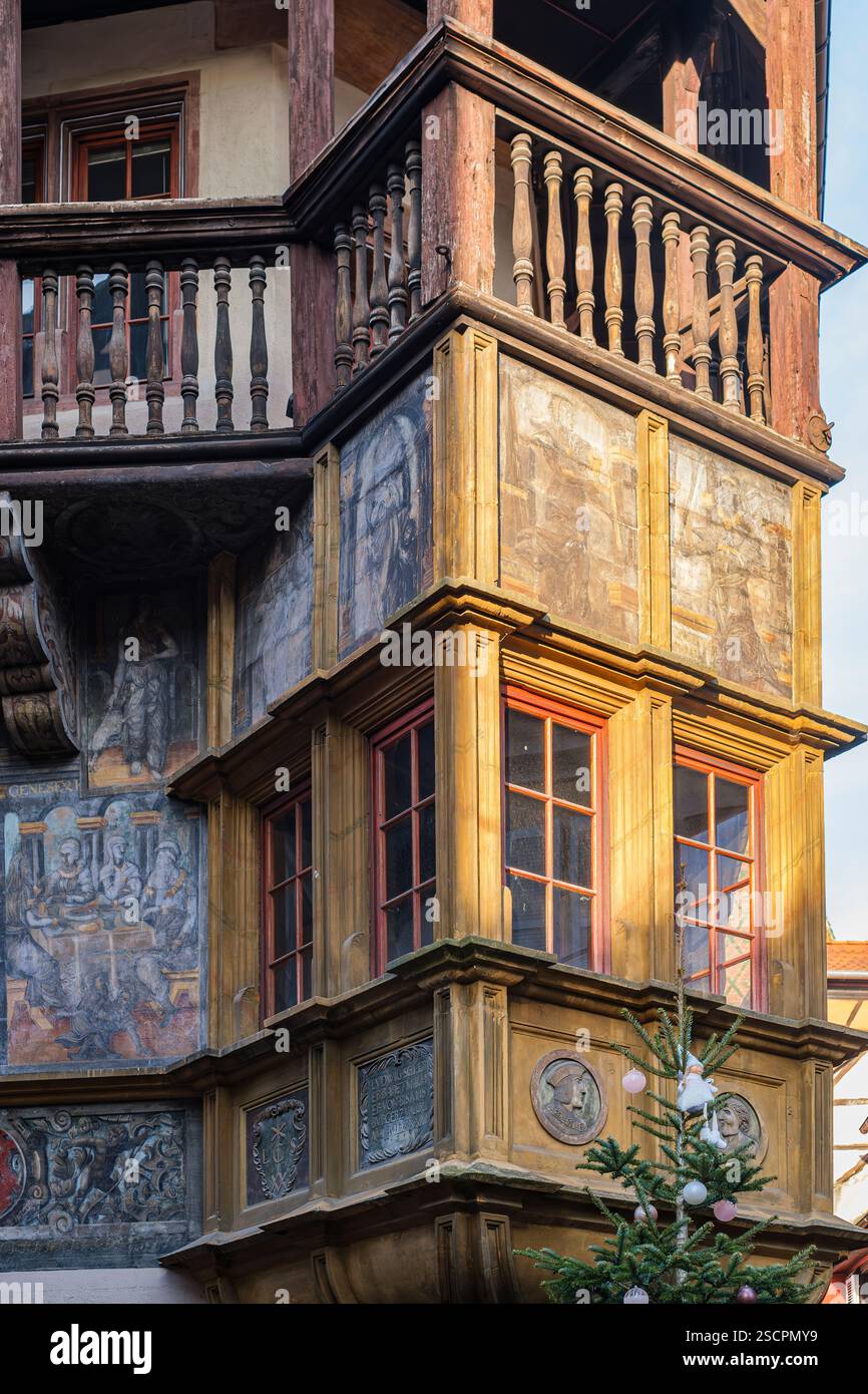Maison Pfister, ein historisches mittelalterliches denkmalgeschütztes Gebäude aus dem Jahr 1537 im historischen Zentrum von Colmar im Departement Oberrhein im Elsass, Frankreich. Stockfoto