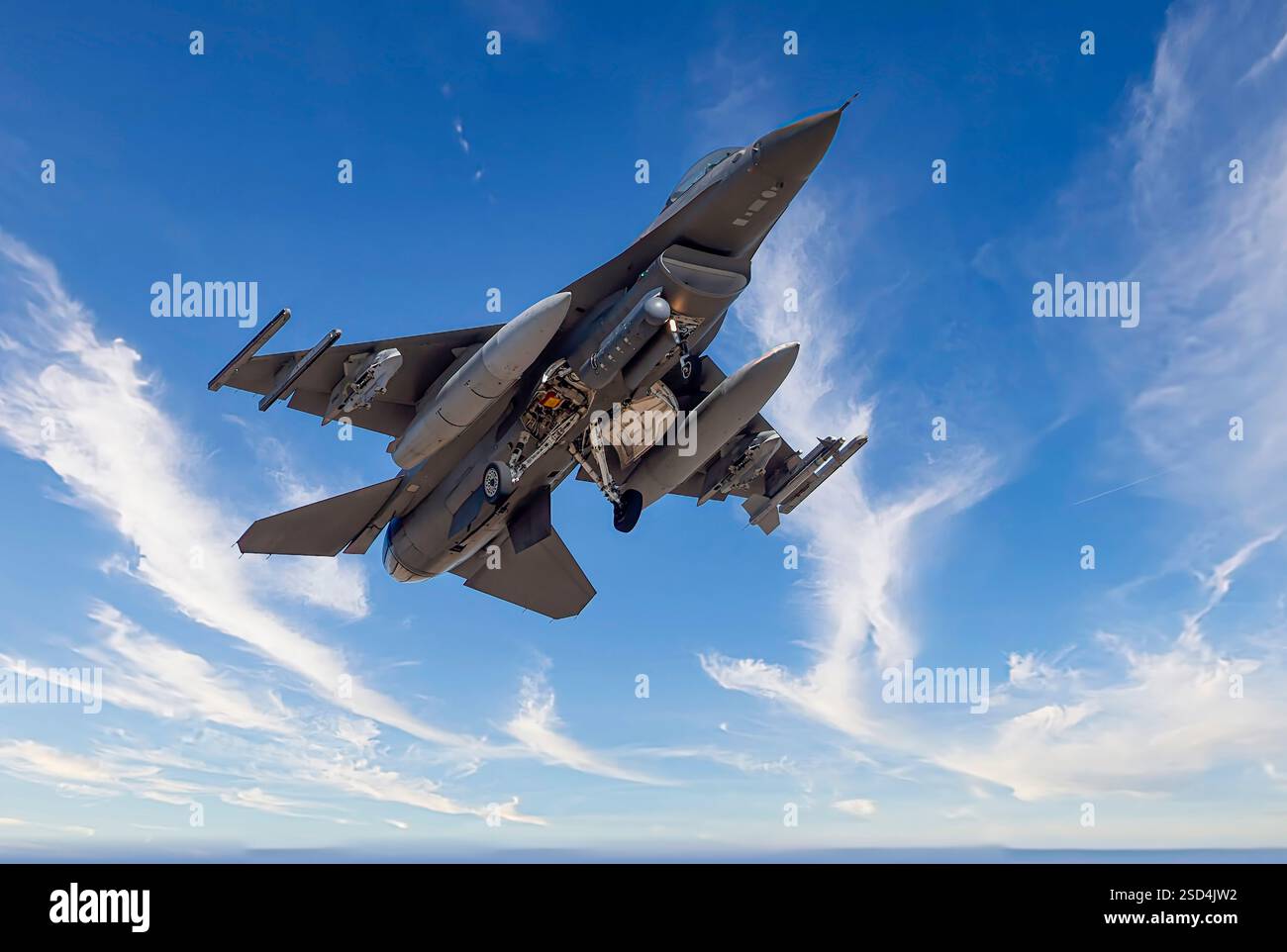 F-16 Fighting Falcon von der 162nd Wing Arizona National Guard am Tucson International Airport landet nach einer Trainingsmission Stockfoto