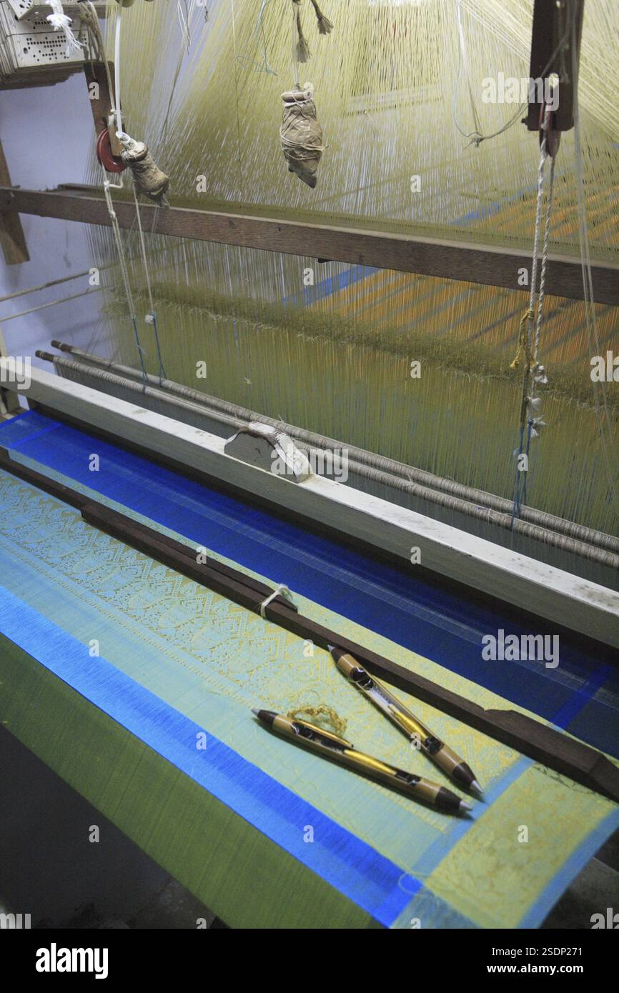 Handwebstuhl aus kanchipuram Seidensarees, Bezirk Kanchipuram, Tamil Nadu, Indien, Asien Stockfoto