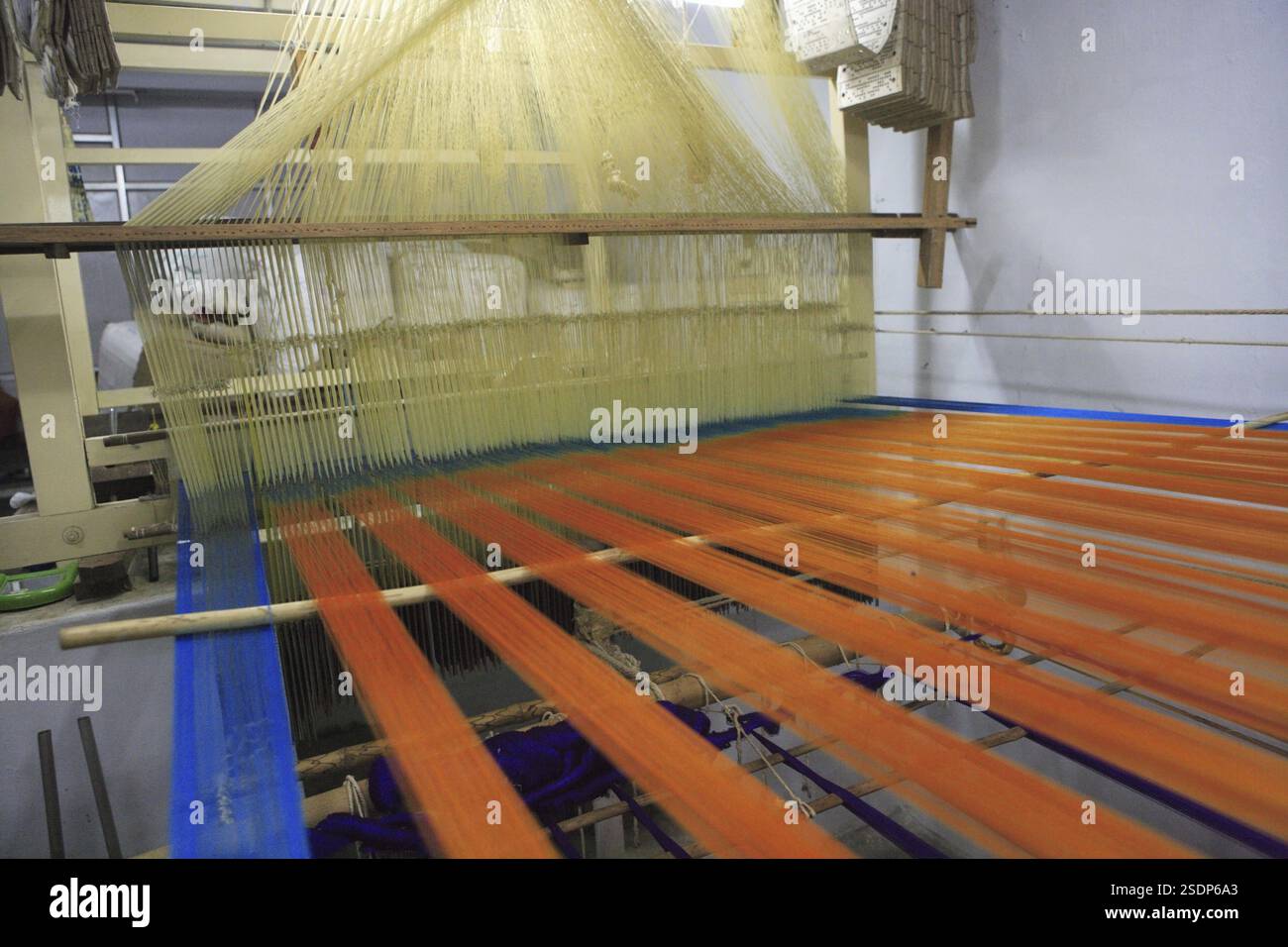Handwebstuhl aus kanchipuram Seidensarees, Bezirk Kanchipuram, Tamil Nadu, Indien, Asien Stockfoto