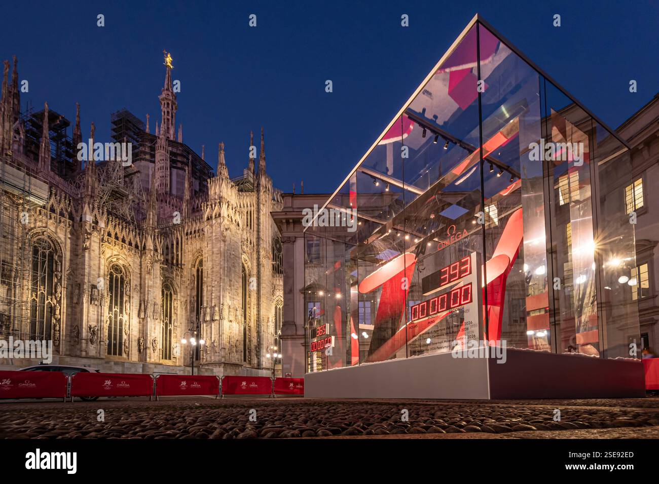 Logo der olympischen Winterspiele 2026 in Mailand Stockfoto