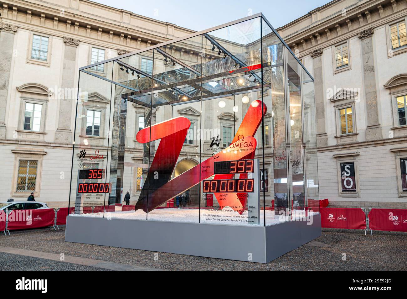 Logo der olympischen Winterspiele 2026 in Mailand Stockfoto