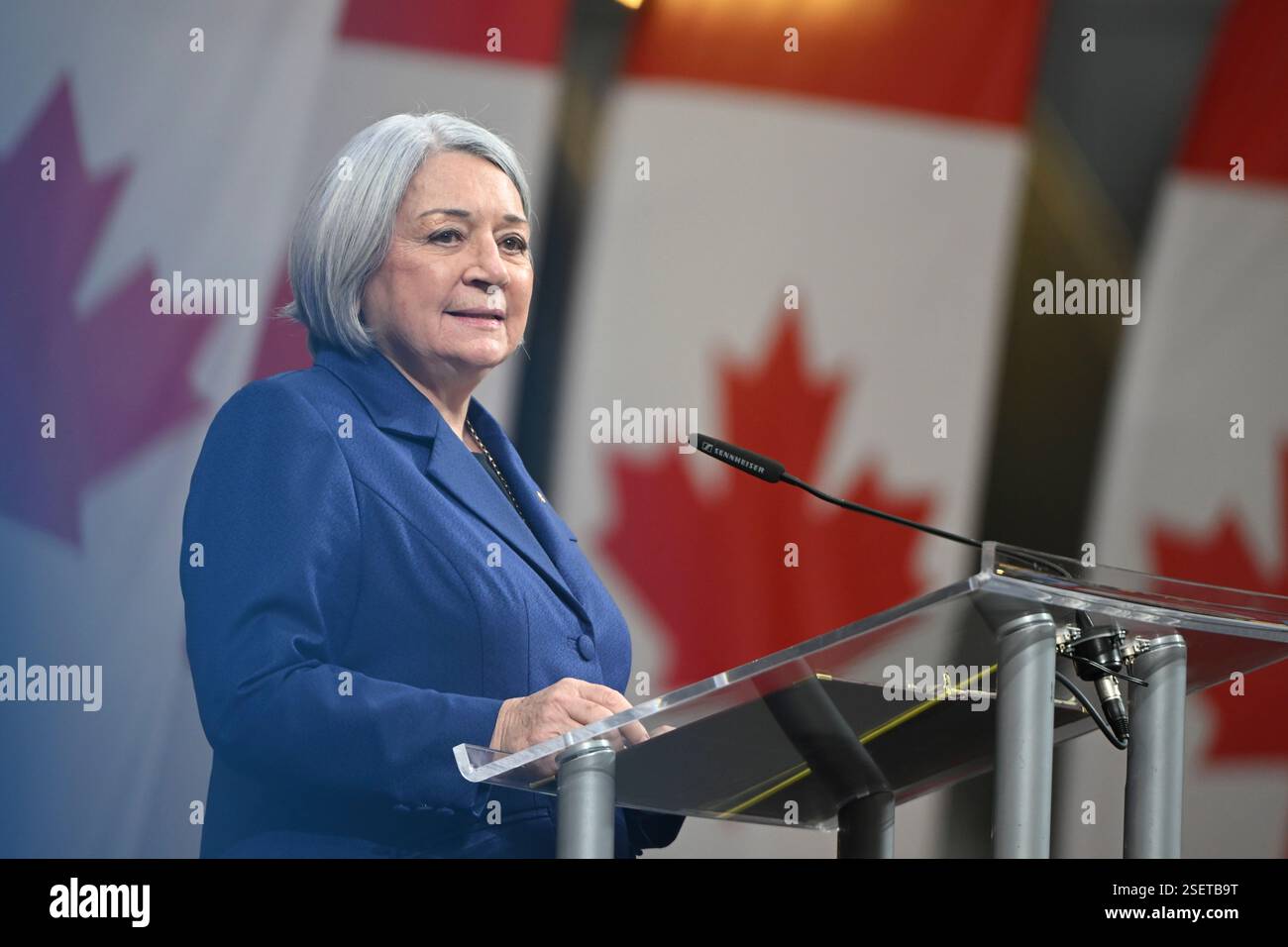 Vancouver, Kanada. Februar 2025. 20250208; Vancouver, British Columbia, Kanada; Generalgouverneur von Kanada Mary Simon spricht während der Eröffnungszeremonien der Invictus Games Vancouver – Whistler im BC Place Stadium. (Foto: Anne-Marie Sorvin/SIPA USA) Credit: SIPA USA/Alamy Live News Stockfoto