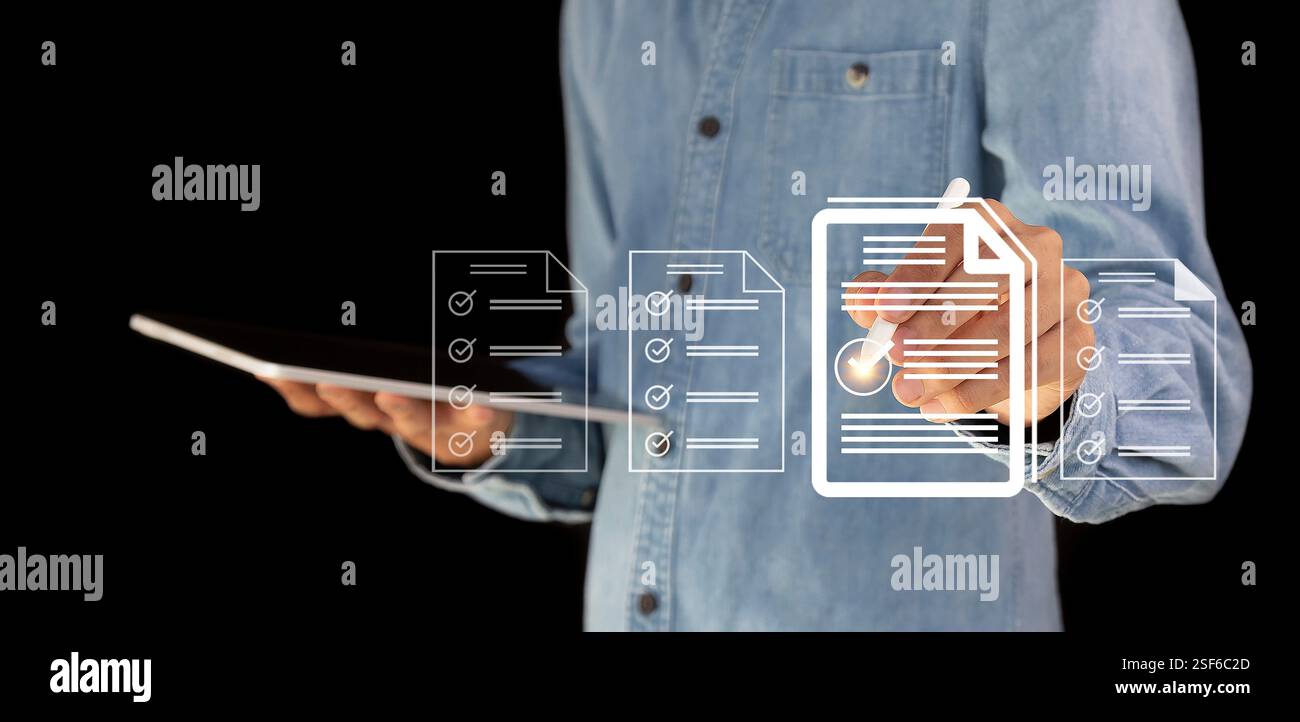 Konzepte und Checklisten für die Verwaltung von Geschäftsdokumenten Datencheckliste, Geschäftsentwicklung Stockfoto