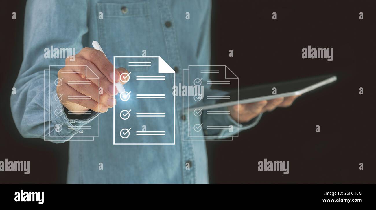 Konzepte und Checklisten für die Verwaltung von Geschäftsdokumenten Datencheckliste, Geschäftsentwicklung Stockfoto