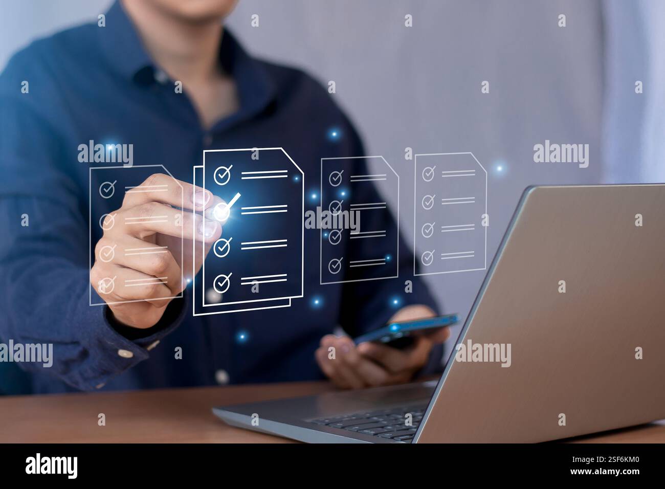 Konzepte und Checklisten für die Verwaltung von Geschäftsdokumenten Datencheckliste, Geschäftsentwicklung Stockfoto