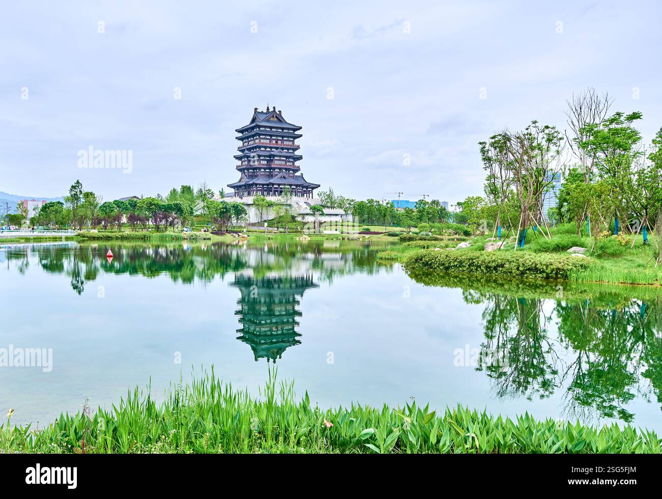 Dong'an Pavillon, Dong'an See, Chengdu, Sichuan, China Stockfoto