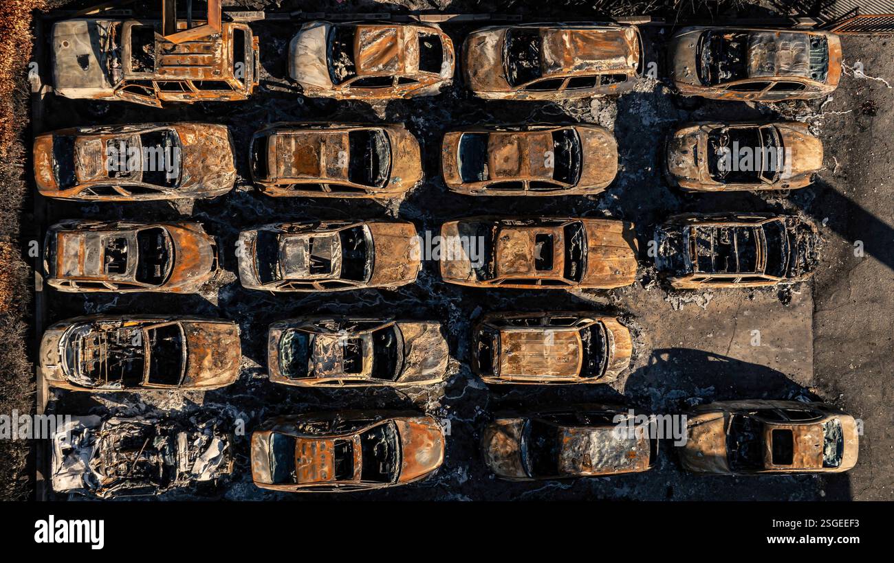 Altadena, Usa. Februar 2025. Schäden durch den Eaton-Brand im westlichen Bereich der Gemeinde Altadena. 9/2025 Altadena, CA., USA (Foto: Ted Soqui/SIPA USA) Credit: SIPA US/Alamy Live News Stockfoto