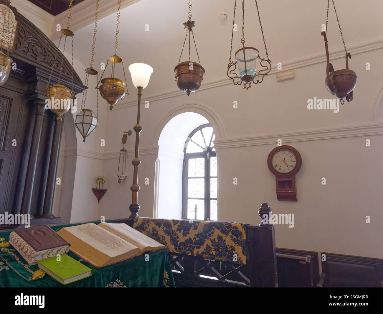 Innenraum der Bayt Dakira Synagoge in Essaouira, Marokko, 9. Februar 2025 Stockfoto
